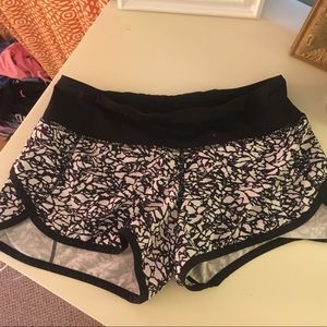 Lululemon black patterned shorts